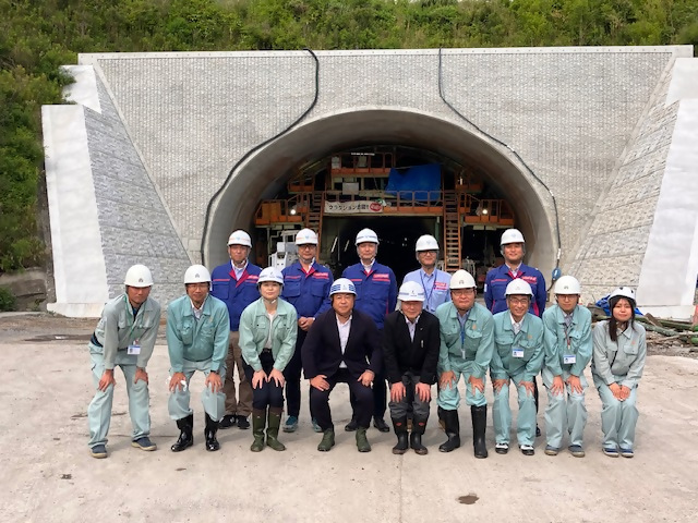 中九州道 竹田阿蘇・滝室坂道路の現場視察