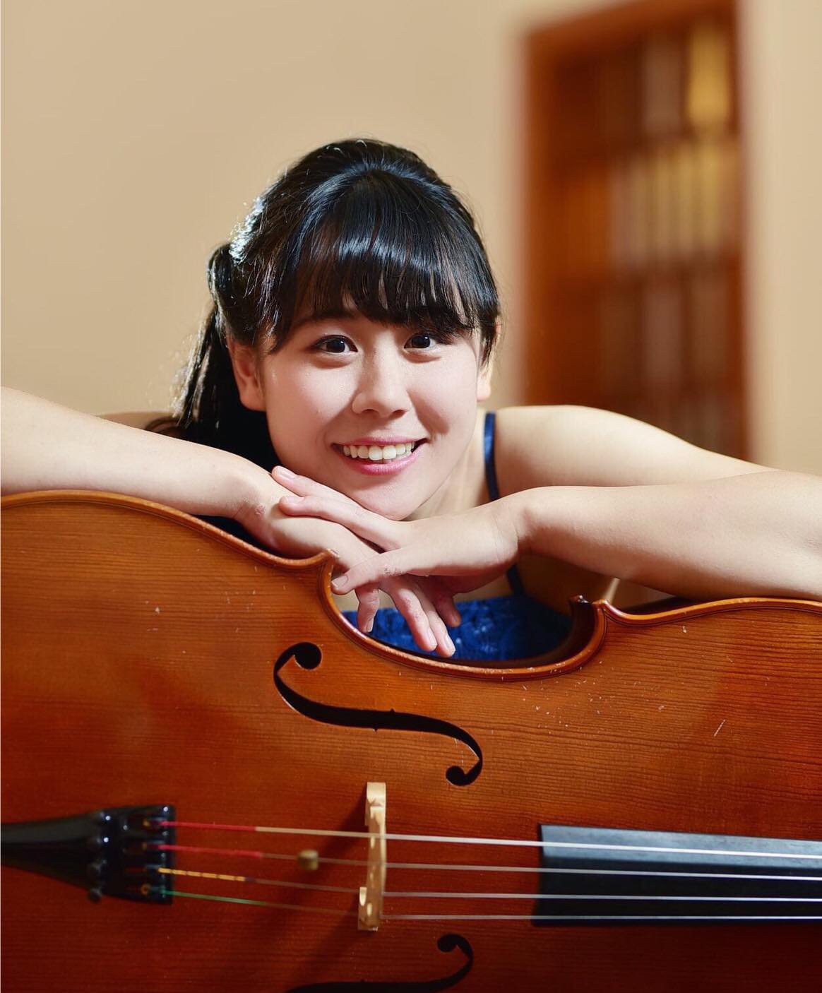 河野里菜