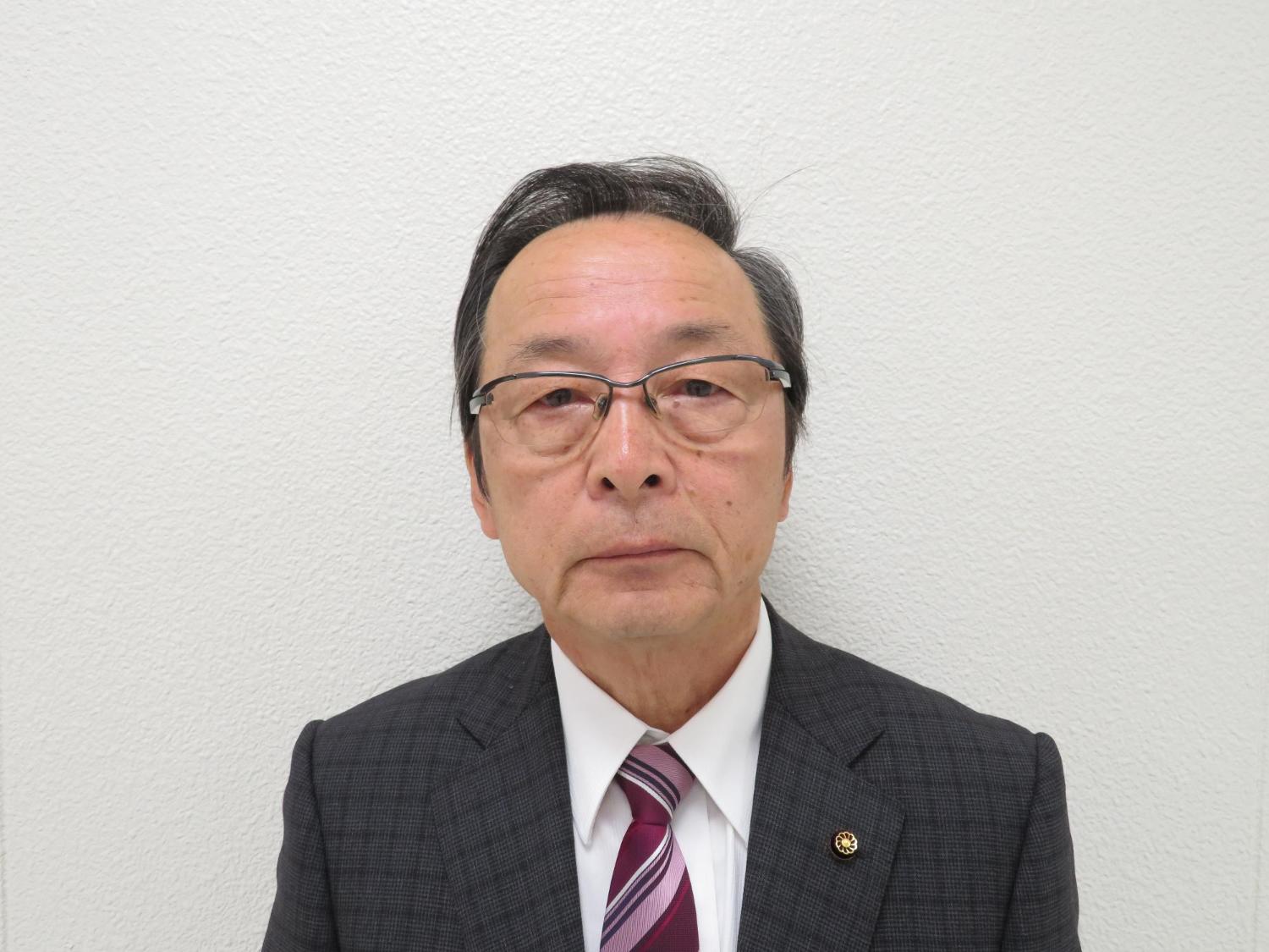 5.阿南智博議員写真
