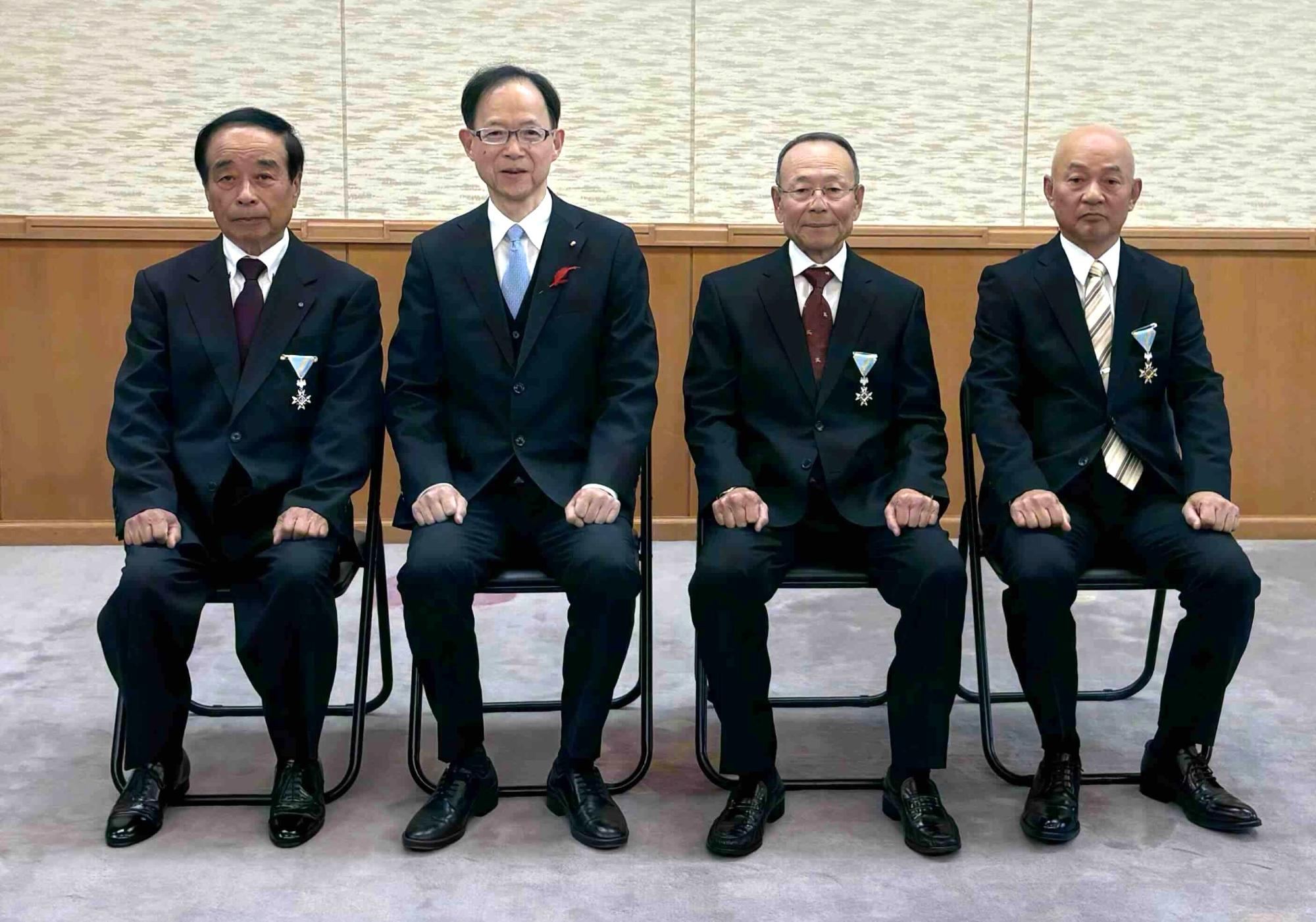 第45回危険業務従事者叙勲に係る知事伝達式1