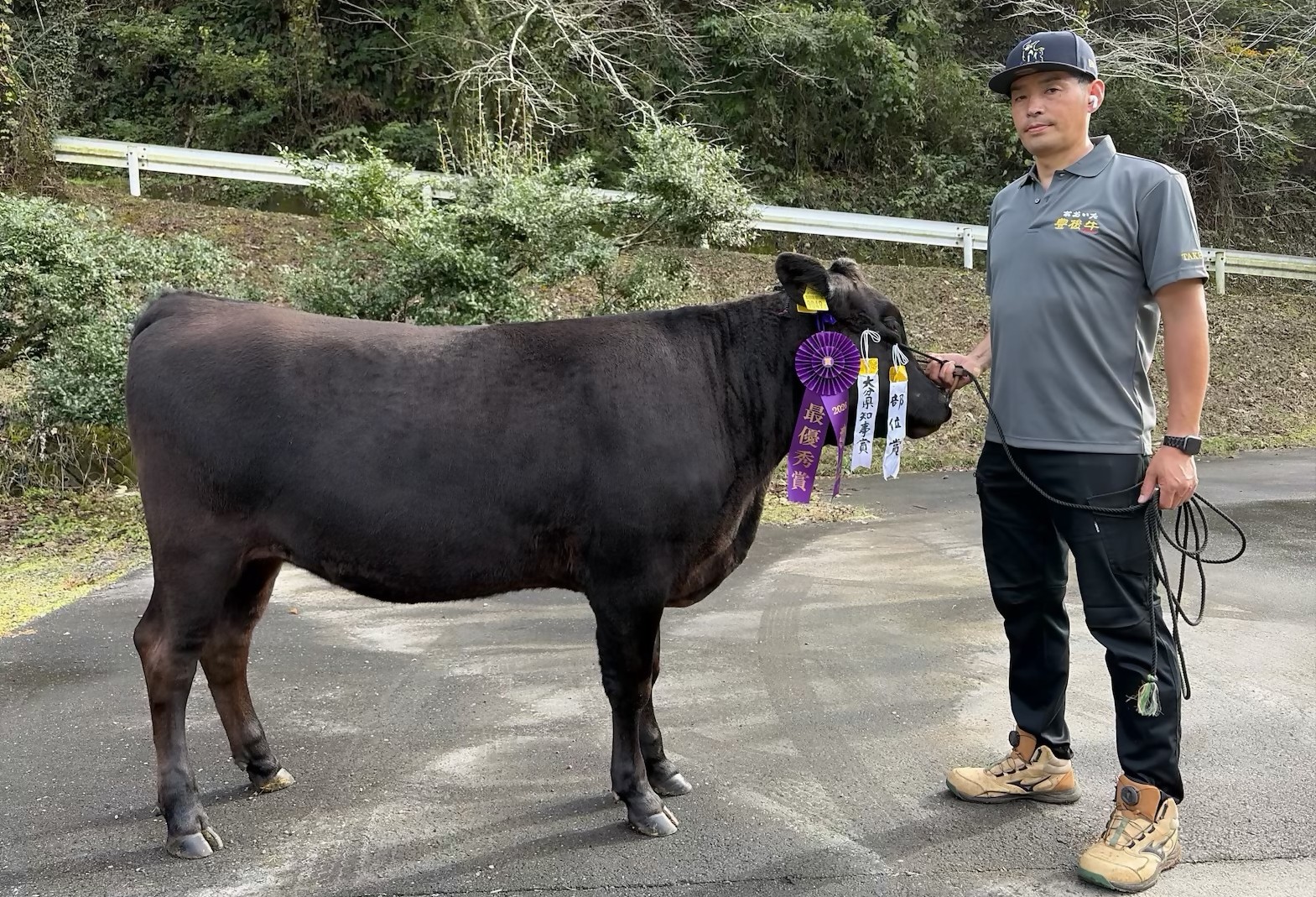 〈特別賞〉部位賞（資質）/〈第1区〉最優秀賞首席 なつみ3号